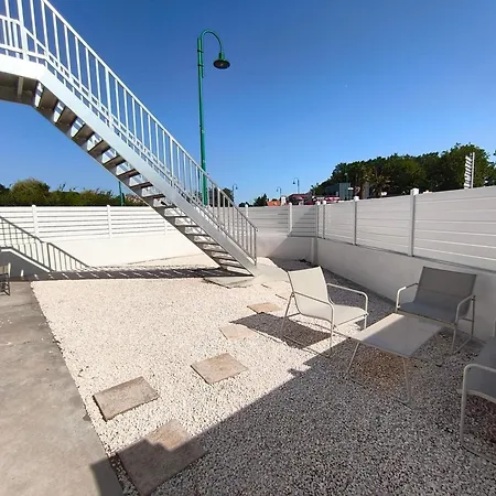 Terracotta, Neuf, Proche Royan&plages-calme&tt équipé Appartamento *